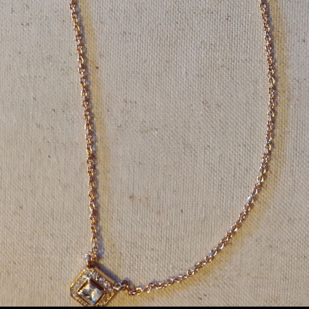 Last one! c+i Square Crystal Pendant Necklace ROSE GOLD - Picture 2 of 5